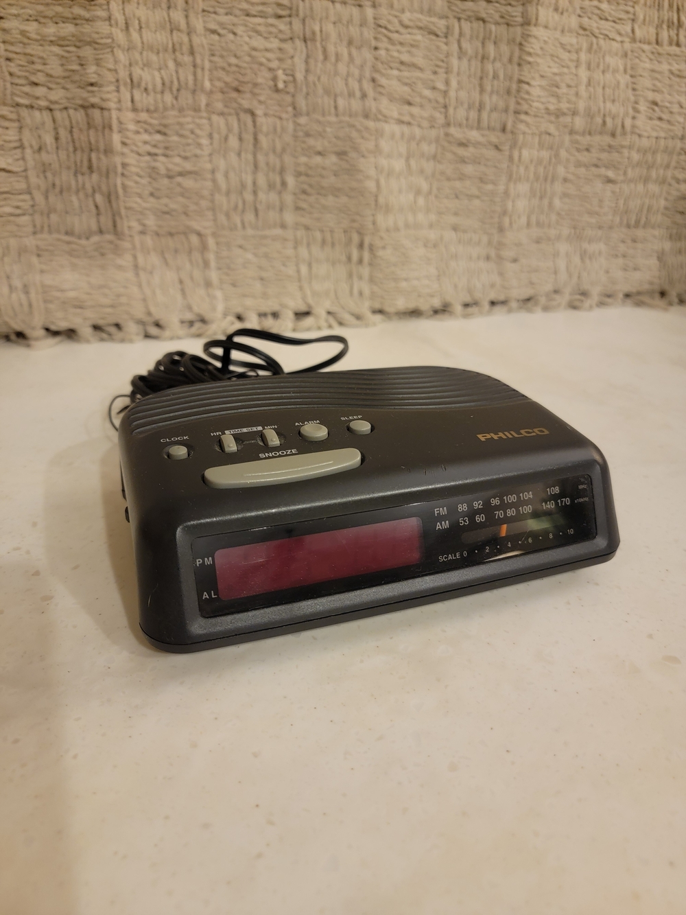 Vintage Philco Digital AM/FM Alarm Clock Radio – Retro 80s/90s